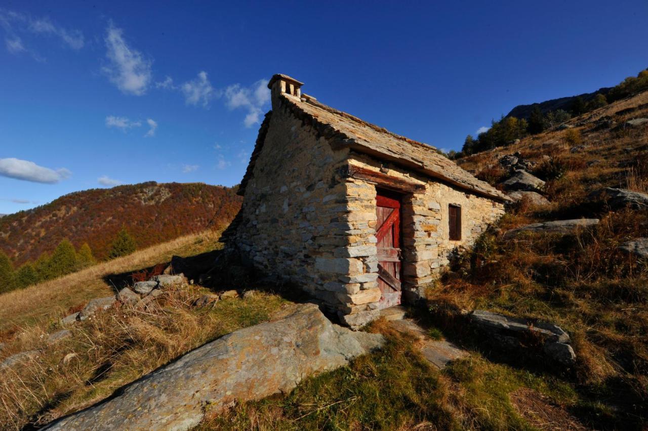 הוסטל Trontano Rifugio Parpinasca מראה חיצוני תמונה